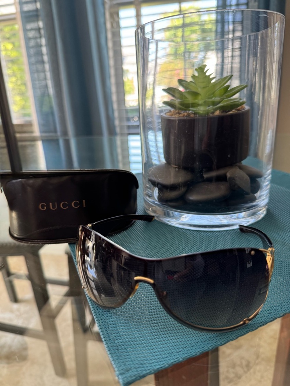 GUCCI Vintage Shield Sunglasses Brown Gradient Lenses Gold Trim/Near New